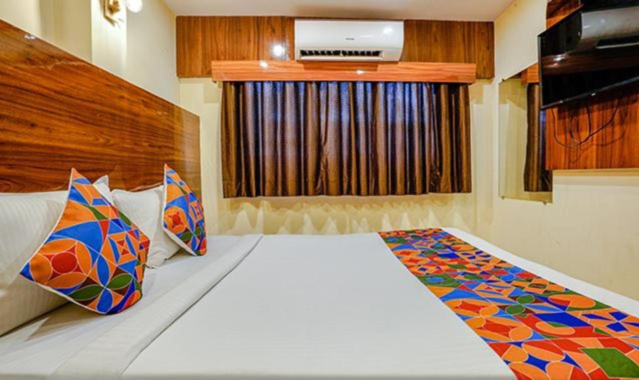 Hôtel Fabexpress Royal Park I à Bombay Extérieur photo